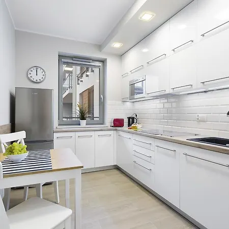 Spokojny I Komfortowy Wsrod Zieleni Apartment
